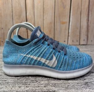 Nike Free RN Flyknit in "Ocean Fog" Size 6 Women/Size 4.5 Youth/Men